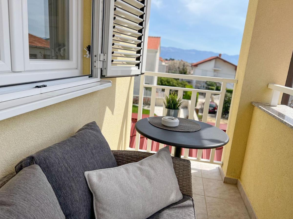 Apartment Baska Mit Poolarea - Krk, Kroatien Εξωτερικό φωτογραφία